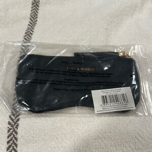 NWT Zigi & Marais Sunglass Pouch